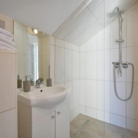 Studio Apartman Mate Διαμέρισμα Strmac